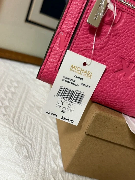 Michael Kors Hot Pink Embossed Leather Tote with Matching Wallet - Picture 8 of 12